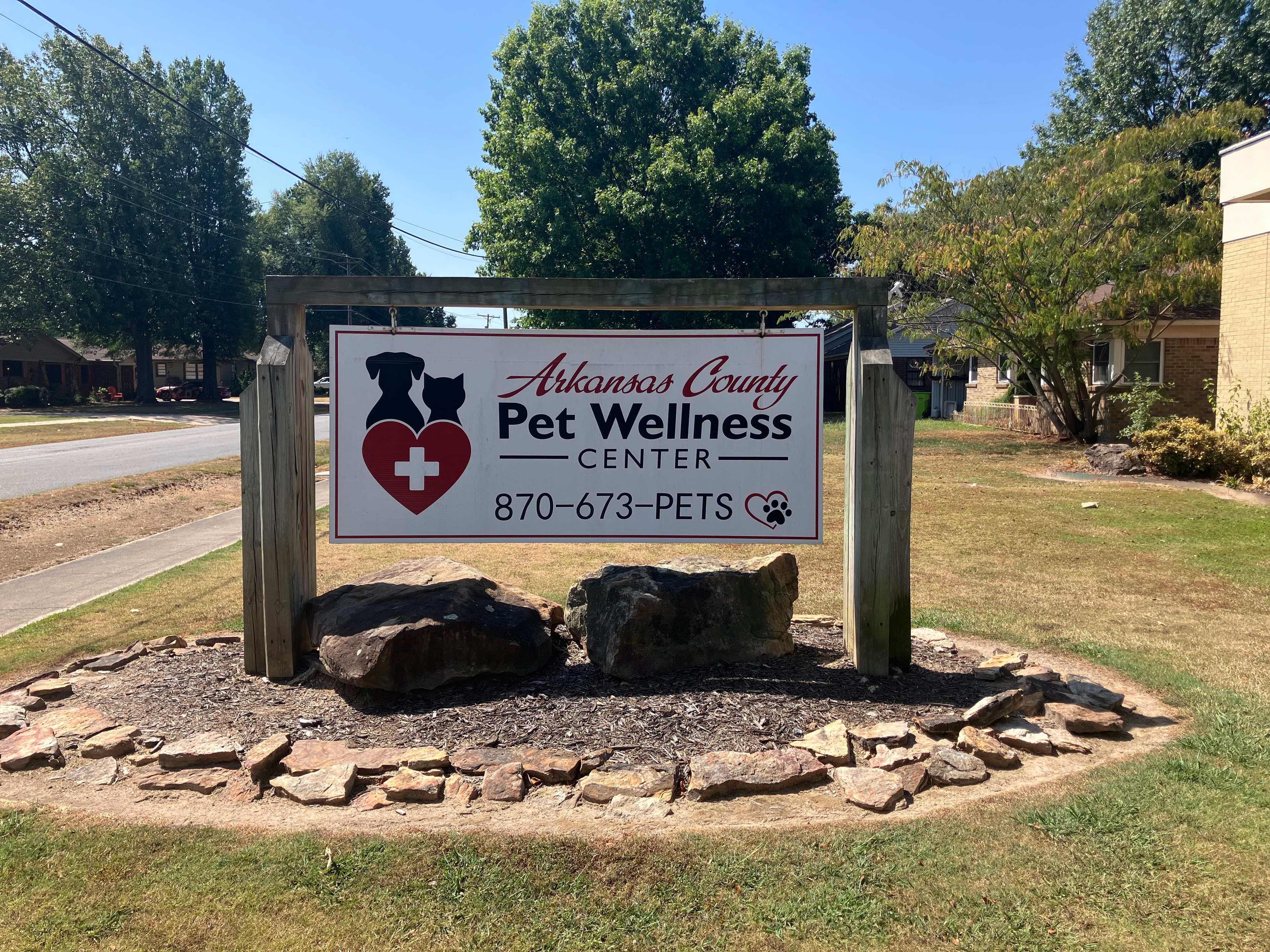 Caring veterinary team at Arkansas County Pet Wellness Center